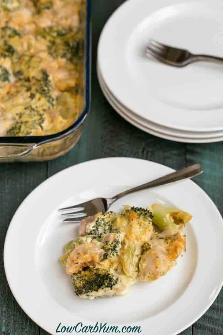 Get the taste of chicken divan without the extra carbs. This low carb chicken divan recipe is simply chicken and broccoli in a Parmesan cheese sauce.