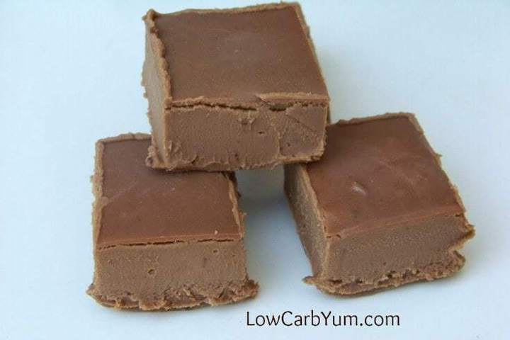 Low carb chocolate fudge squares