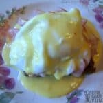 Low Carb Eggs Benedict with Hollandaise Sauce