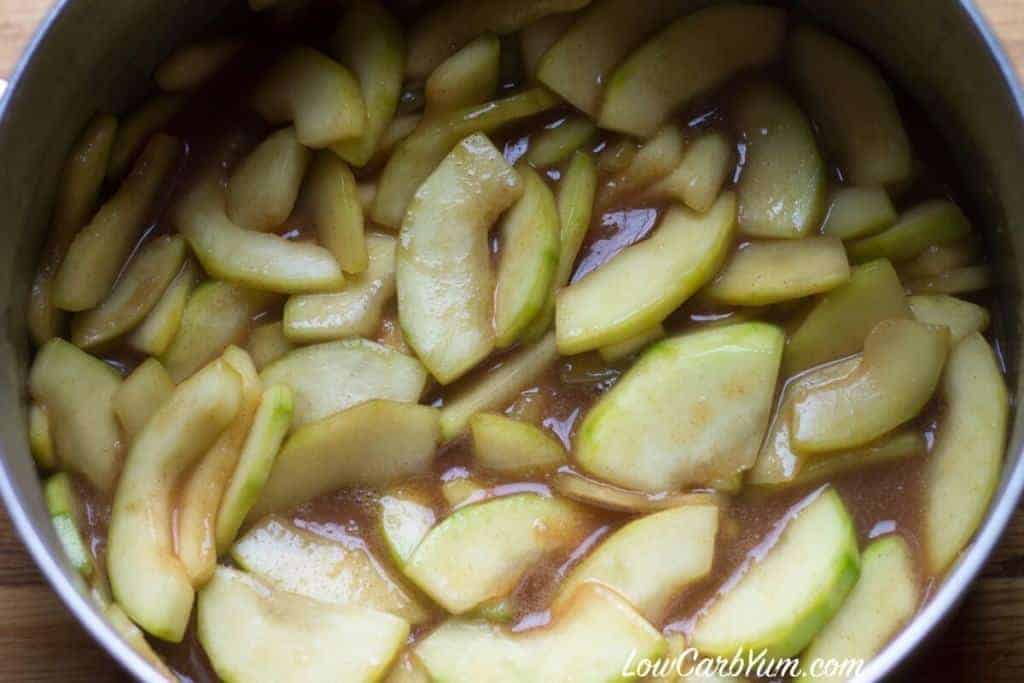 Mock low carb apple pie filling cooking