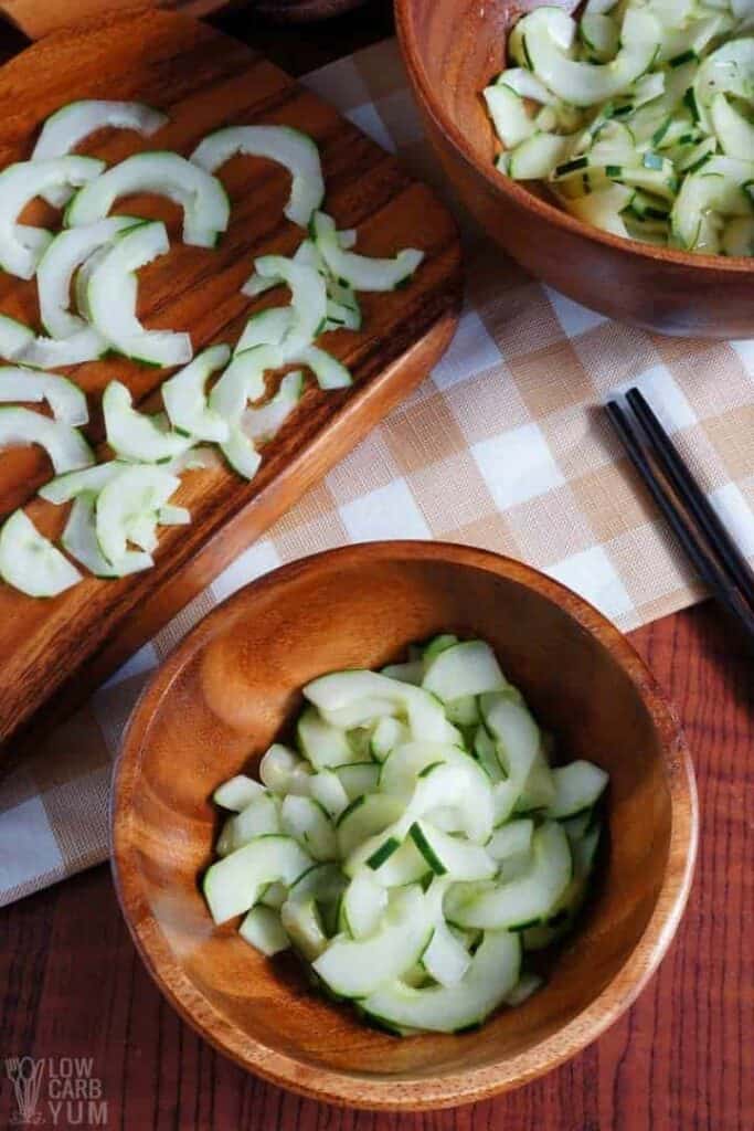 Sunomono Japanese Cucumber Salad Recipe - Low Carb Yum