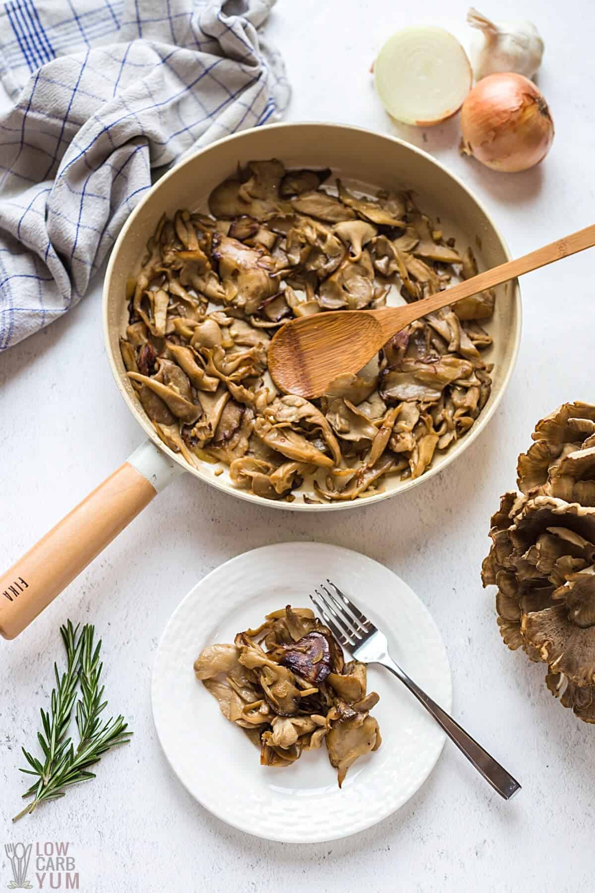 maitake mushroom stirfry recipe 