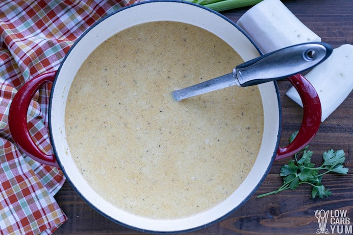 pot of keto chowder