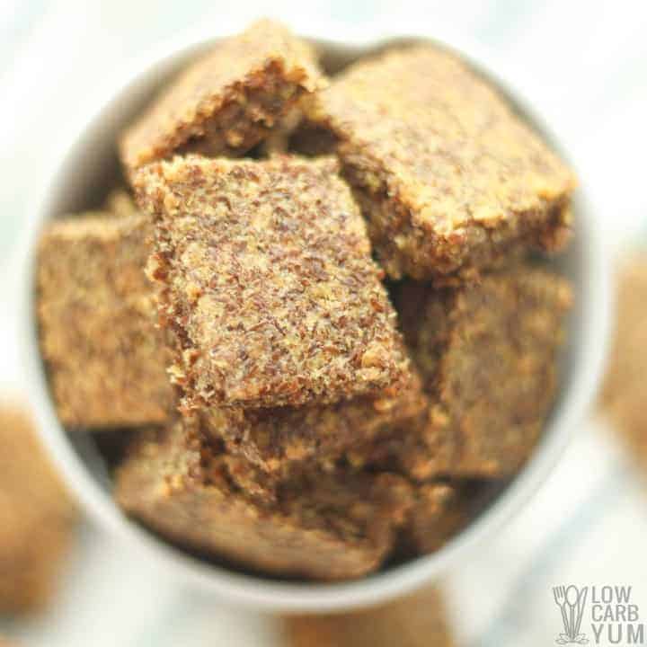 Easy to make low carb keto flax seed crackers