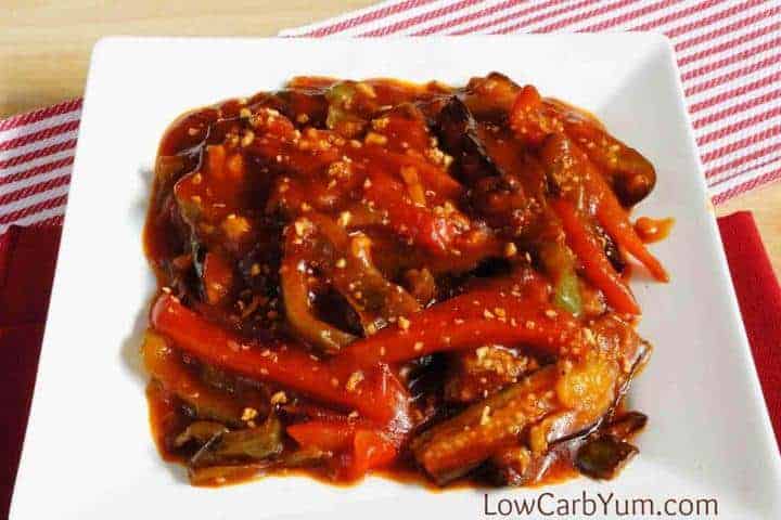Eggplant pepper recipe with tomato sauce
