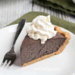 Easy Chocolate Mousse Pie with Peanut Crust – Sugar Free