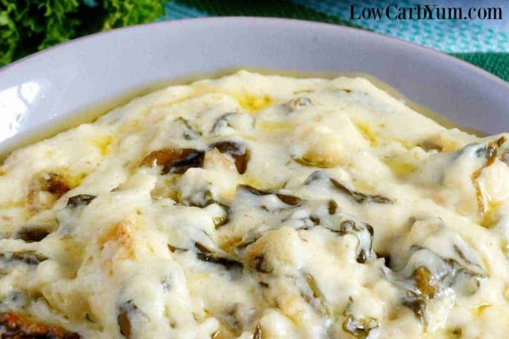 Hot low carb spinach dip with cheese close