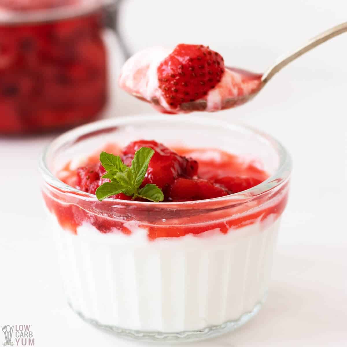 strawberry sauce