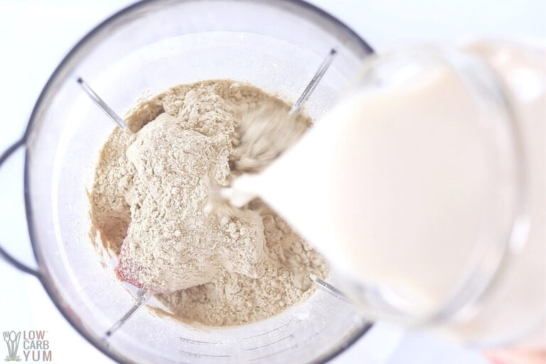 Strawberry Almond Milk Protein Shake Low Carb Low Carb Yum