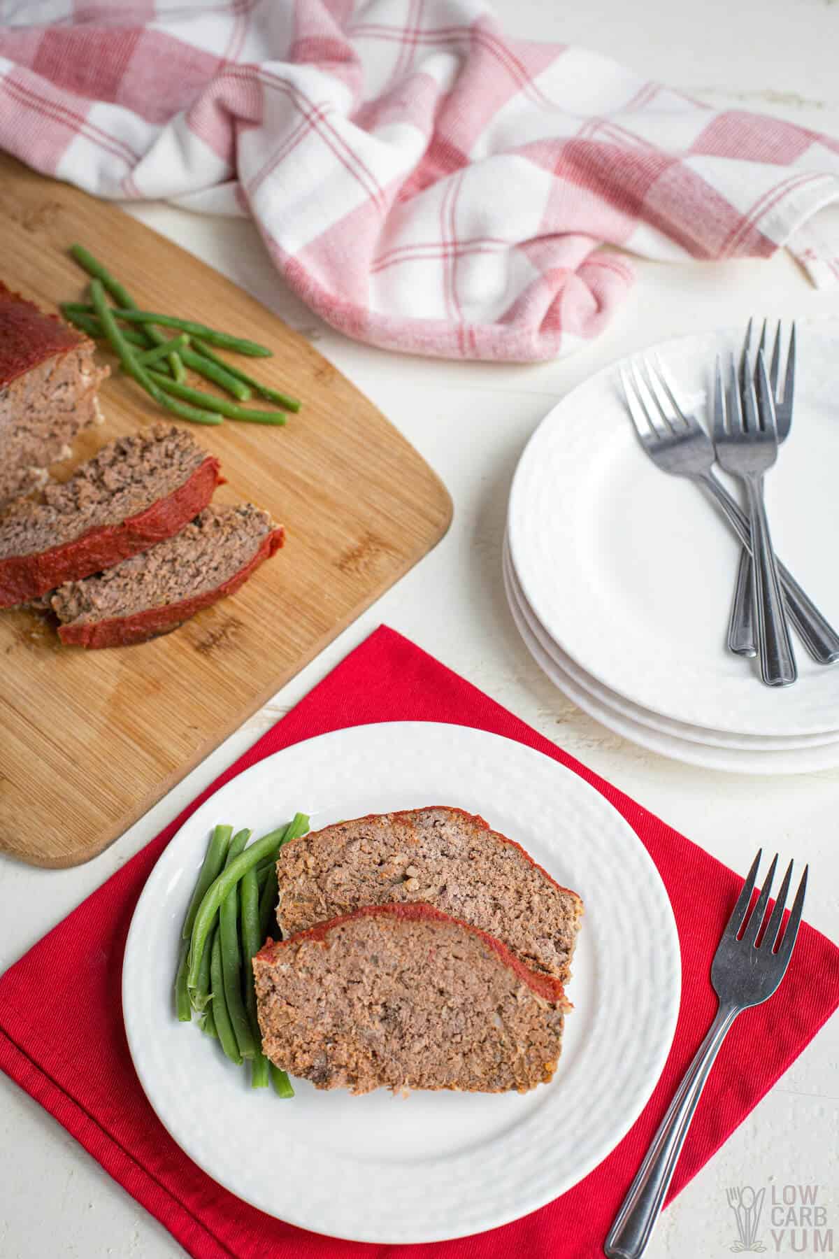 serving of low-carb keto meatloaf made with pork rinds instead of breadcrumbs