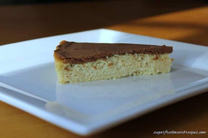 Simple gluten free low carb yellow cake