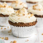 keto zucchini spice cake cupcakes