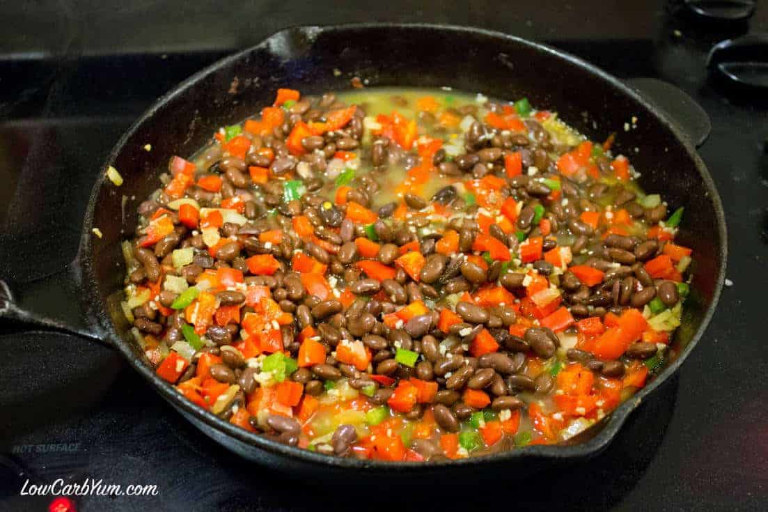 Southwest casserole with ground beef and beans