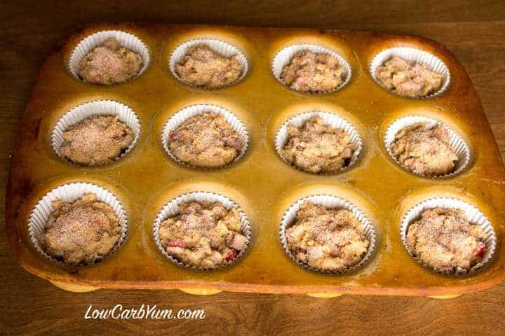 Low carb cinnamon rhubarb muffin batter in pan