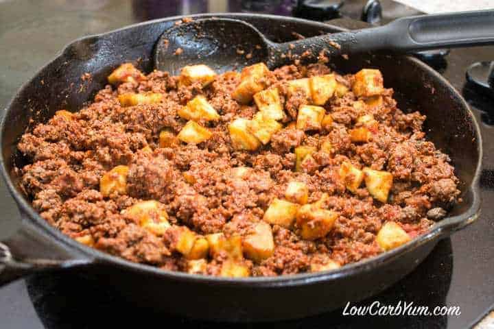 eggplant tomato paste seasoning added