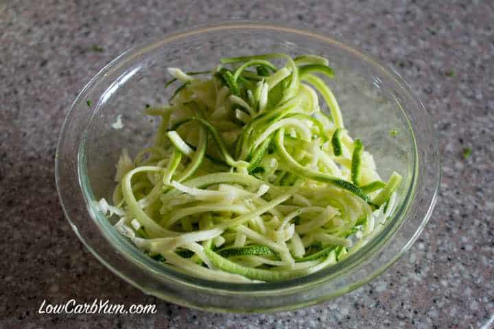 zucchini noodles - zoodles