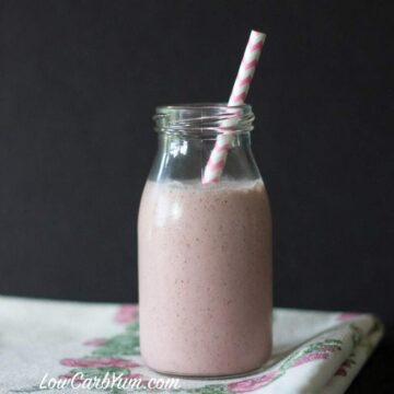 Coconut-Milk-Strawberry-Smoothie