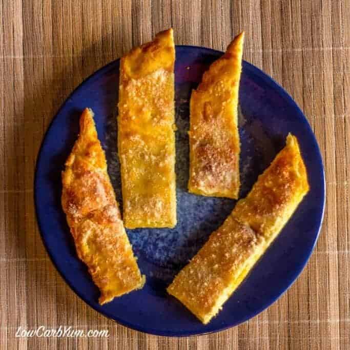 Low carb appetizer - bread sticks