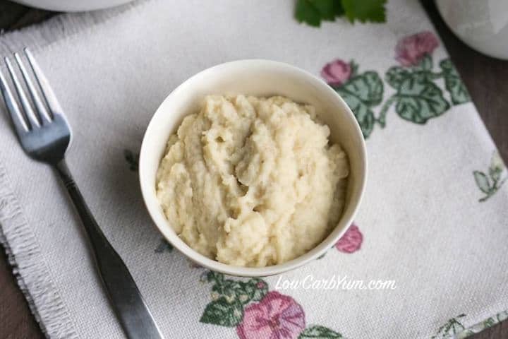 Easy garlic cauliflower mash with mashed celery root