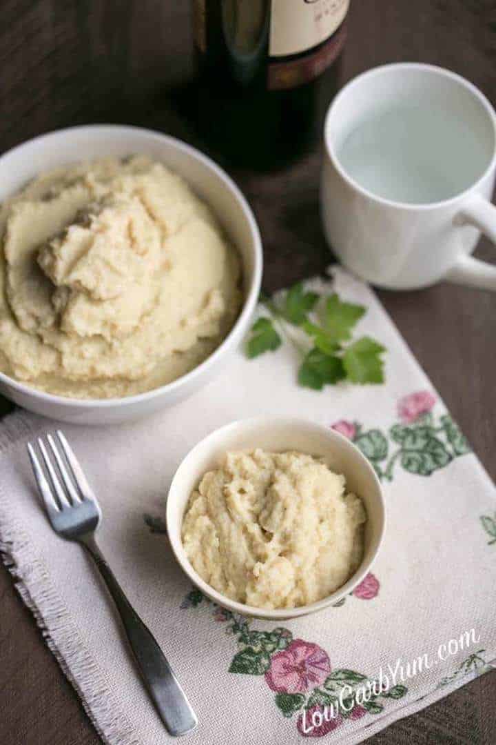 Low carb garlic cauliflower mash with mashed celery root
