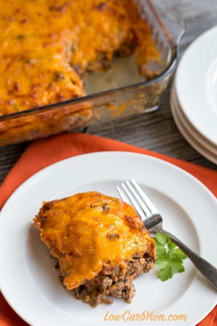 Keto low carb bacon cheeseburger casserole