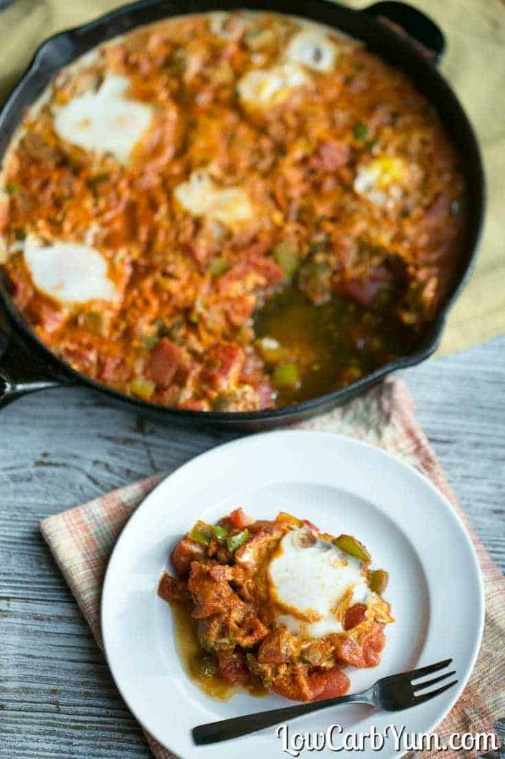 Paleo gluten free shakshuka made with bell peppers