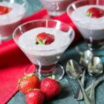 Low carb strawberry almond milk chia pudding