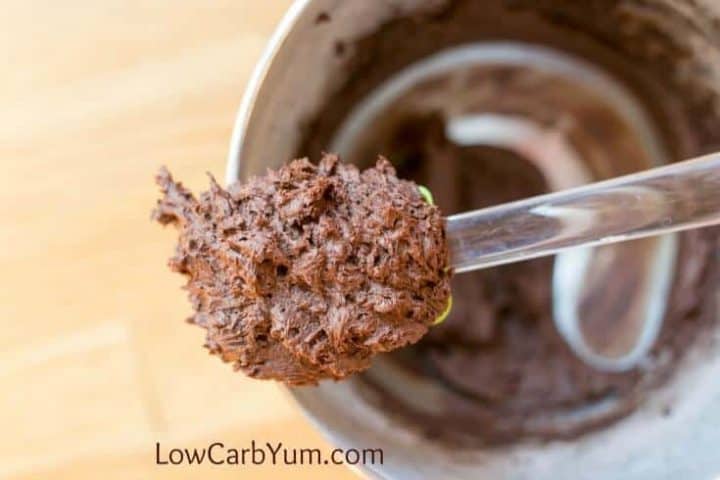 Low carb chocolate buttercream lukier przepis