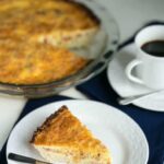 Bacon cheddar quiche with cauliflower crust