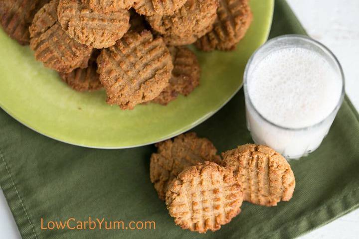 Low Carb Peanut Butter Cookies with Coconut Flour | Low Carb Yum