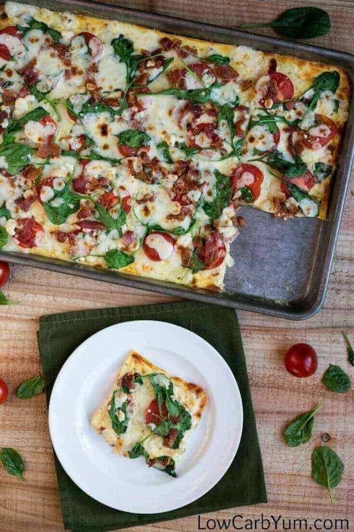 Simple to make low carb white sauce pizza