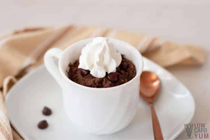 chocolate keto mug cake