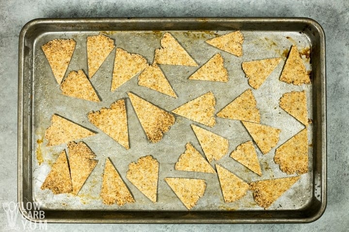 baked keto chips