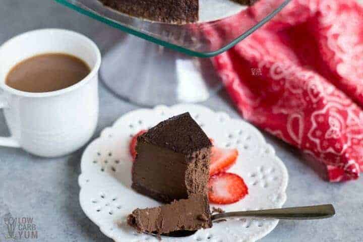 Low carb pressure cooker keto chocolate cheesecake
