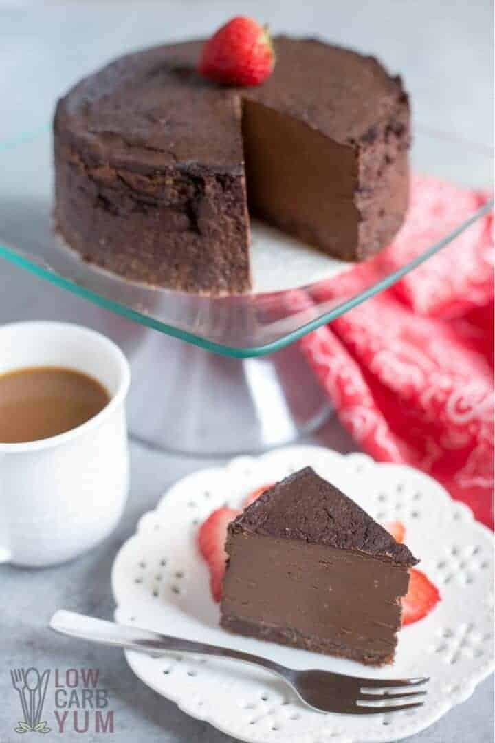 Instant Pot low carb pressure cooker recipes; keto chocolate cheesecake