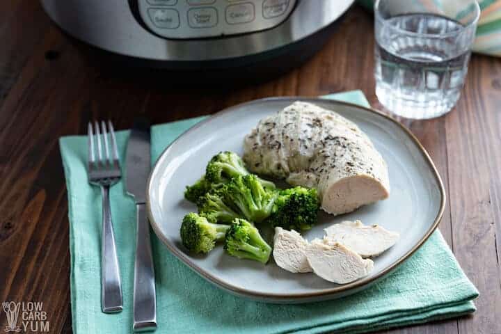 sliced instant pot turkey breast tenderloin on plate