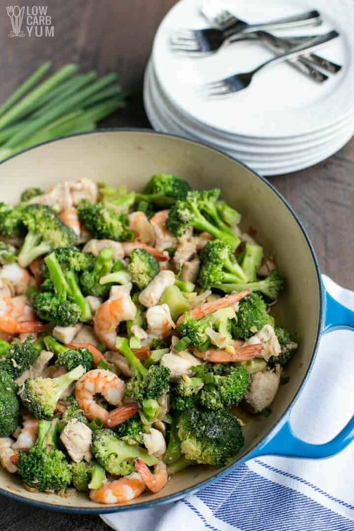 Chicken and Shrimp Stir-Fry with Broccoli - Low Carb Yum