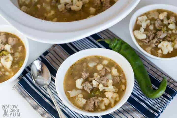 Easy crock pot white turkey chili without beans