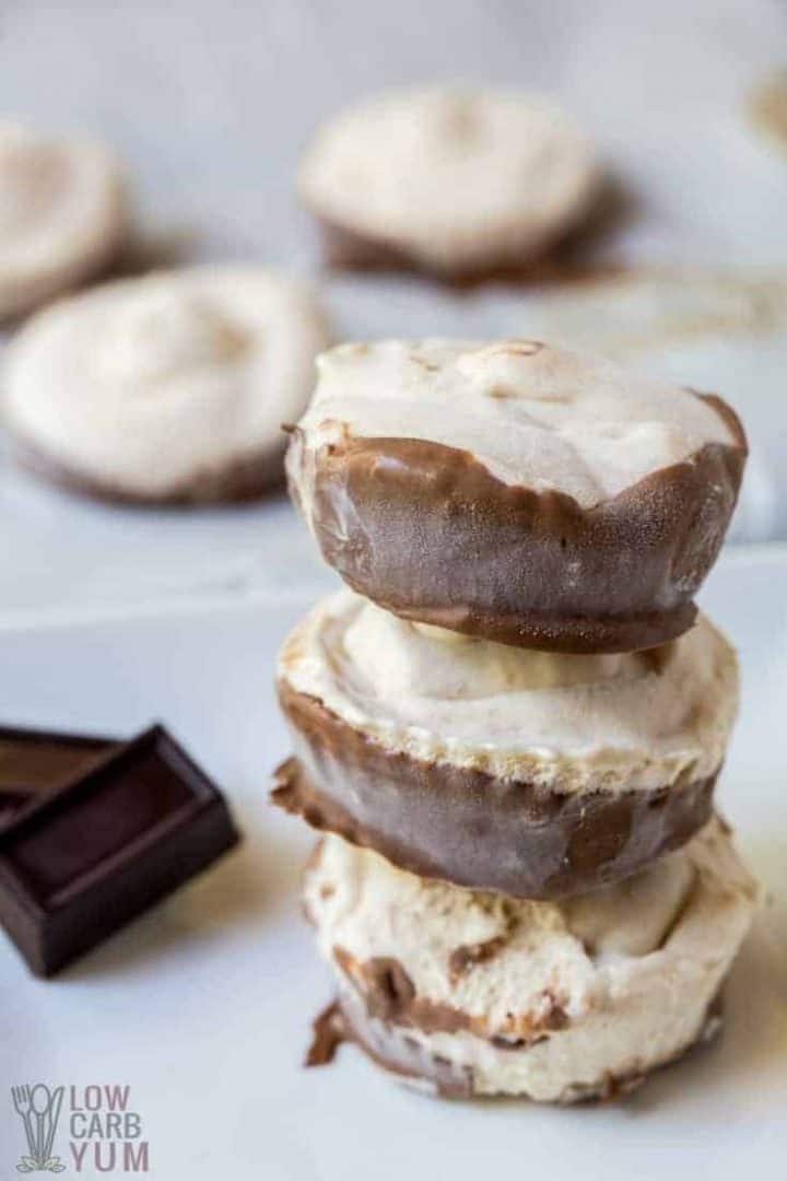 Frozen peanut butter whips fat bombs