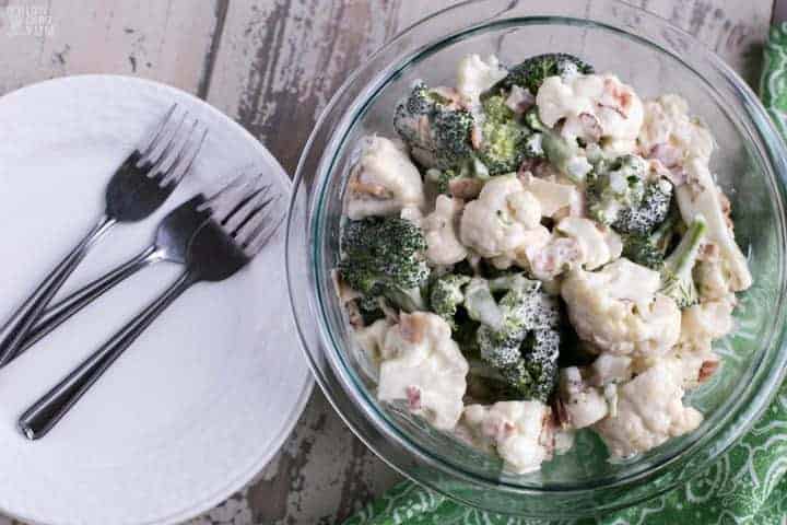 Amish broccoli cavolfiore insalata ricetta