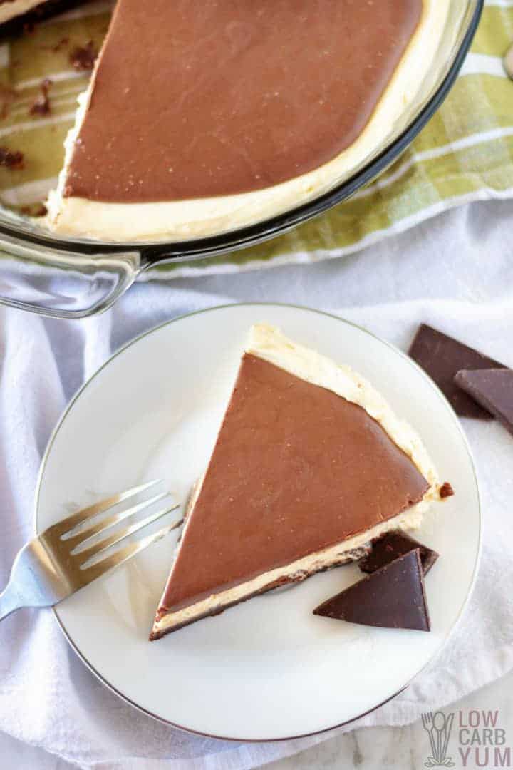 Top of the easy no bake chocolate peanut butter pie