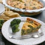 Crustless broccoli cheddar quiche