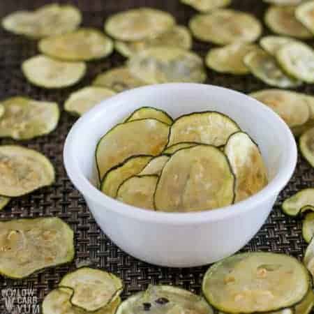 Oven baked zucchini chips