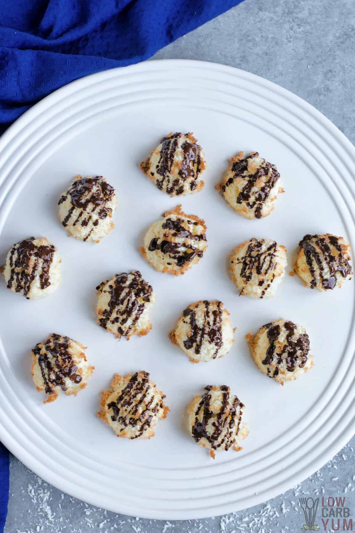 overhead view of cookies on round white platter.