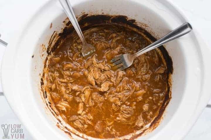 shredding BBQ chicken in crock pot