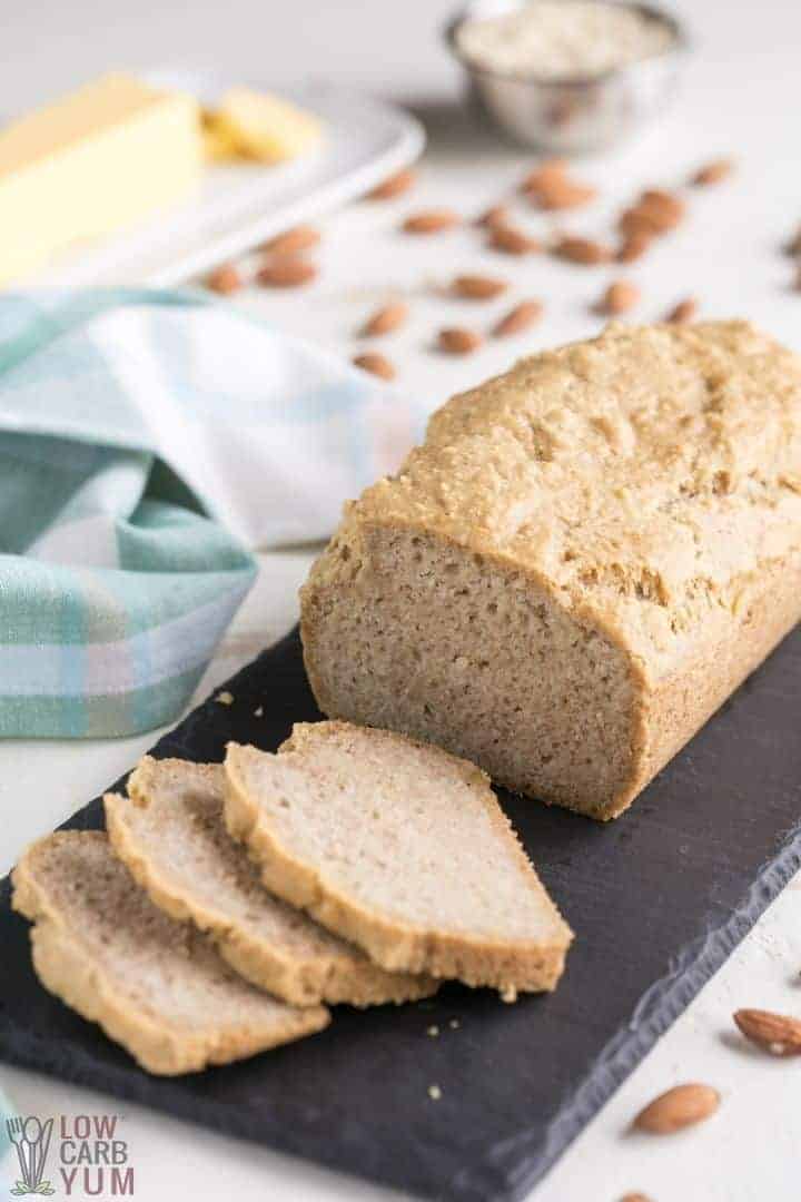 sliced low carb bread