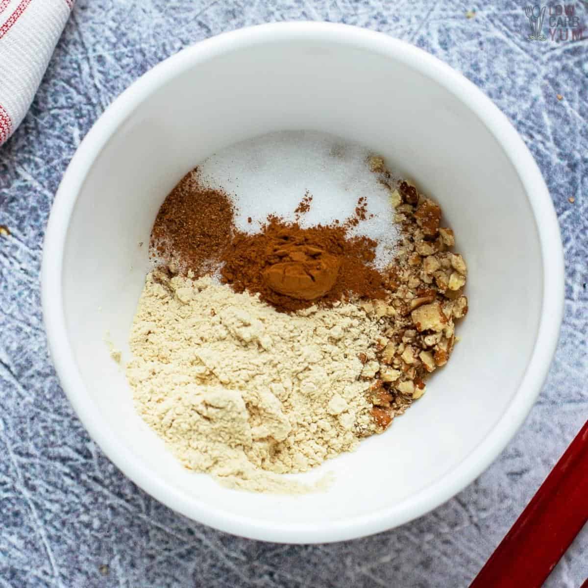 crisp topping ingredients in white bowl.