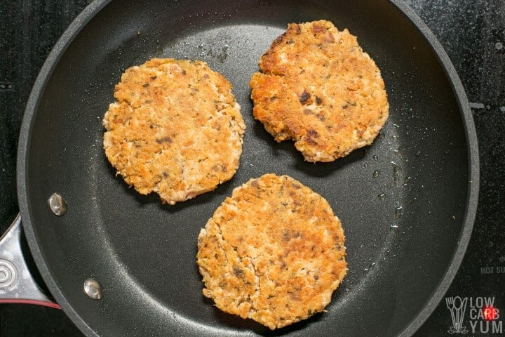 browning salmon cakes