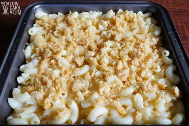 southern living recipe for baked mac and cheese with bread topping in january 2017 magazine