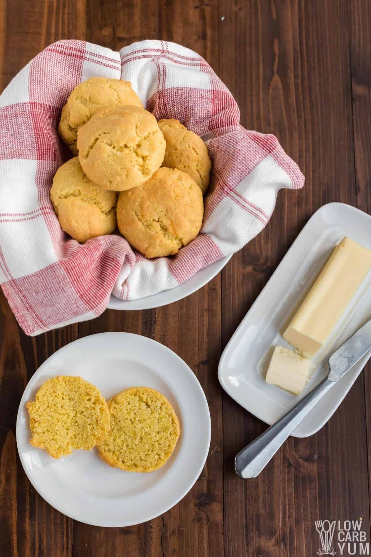 baking biscuits with almond flour